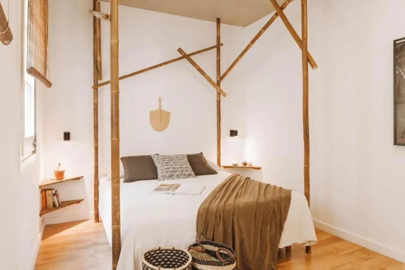 Apartment Sanga - 2 Bedroom In Eixample Esquerra Barcelona Spain