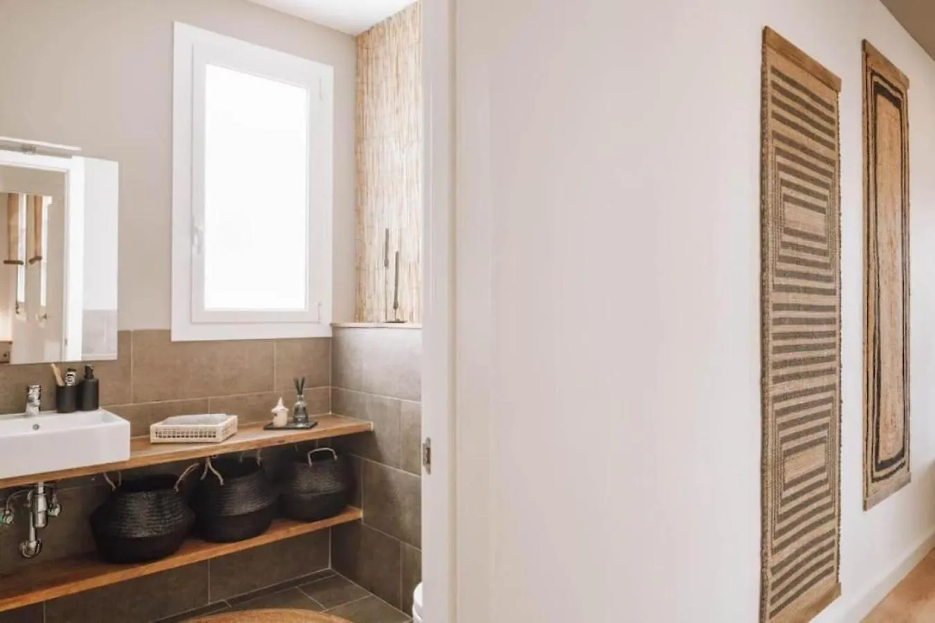 Sanga - 2 Bedroom In Eixample Esquerra Barcelona